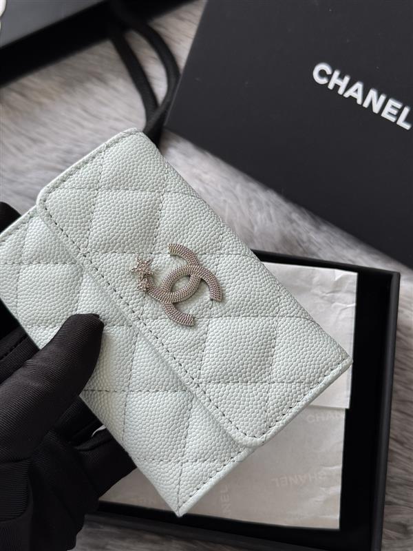 2026127215527547 260